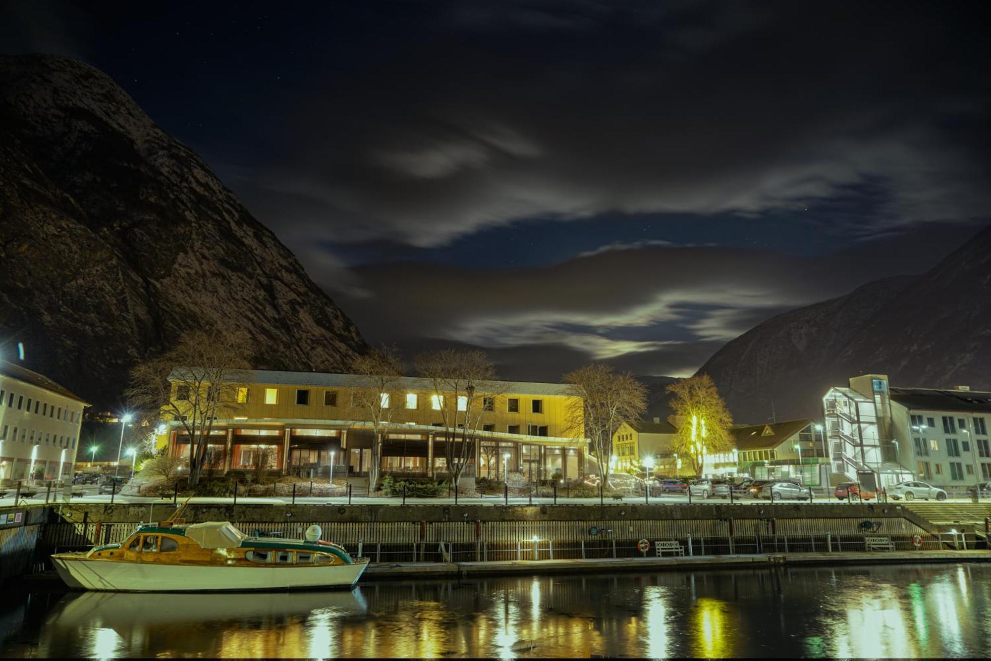 Klingenberg Hotel - Ardal Ardalstangen Екстер'єр фото
